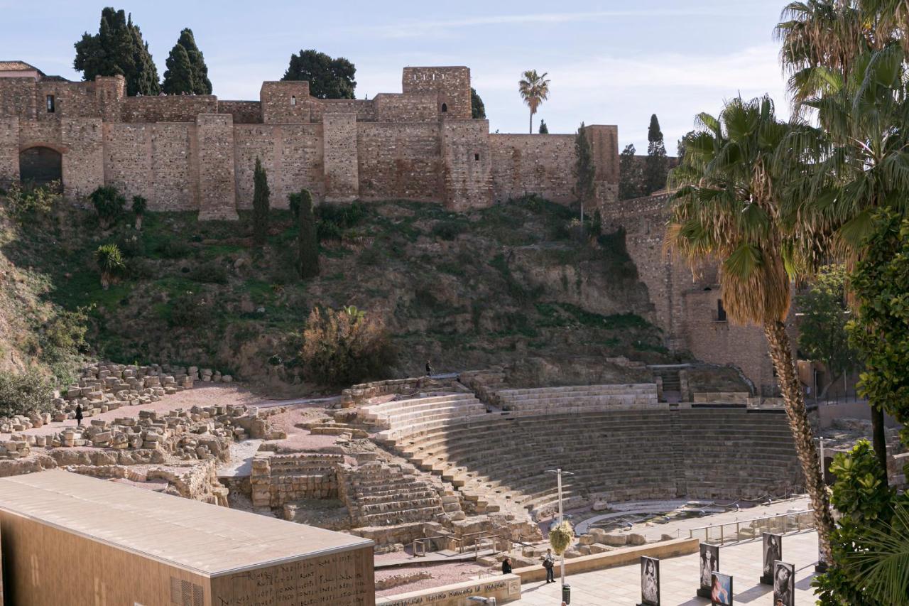 Teatro Romano 3 & 6 Малага Экстерьер фото